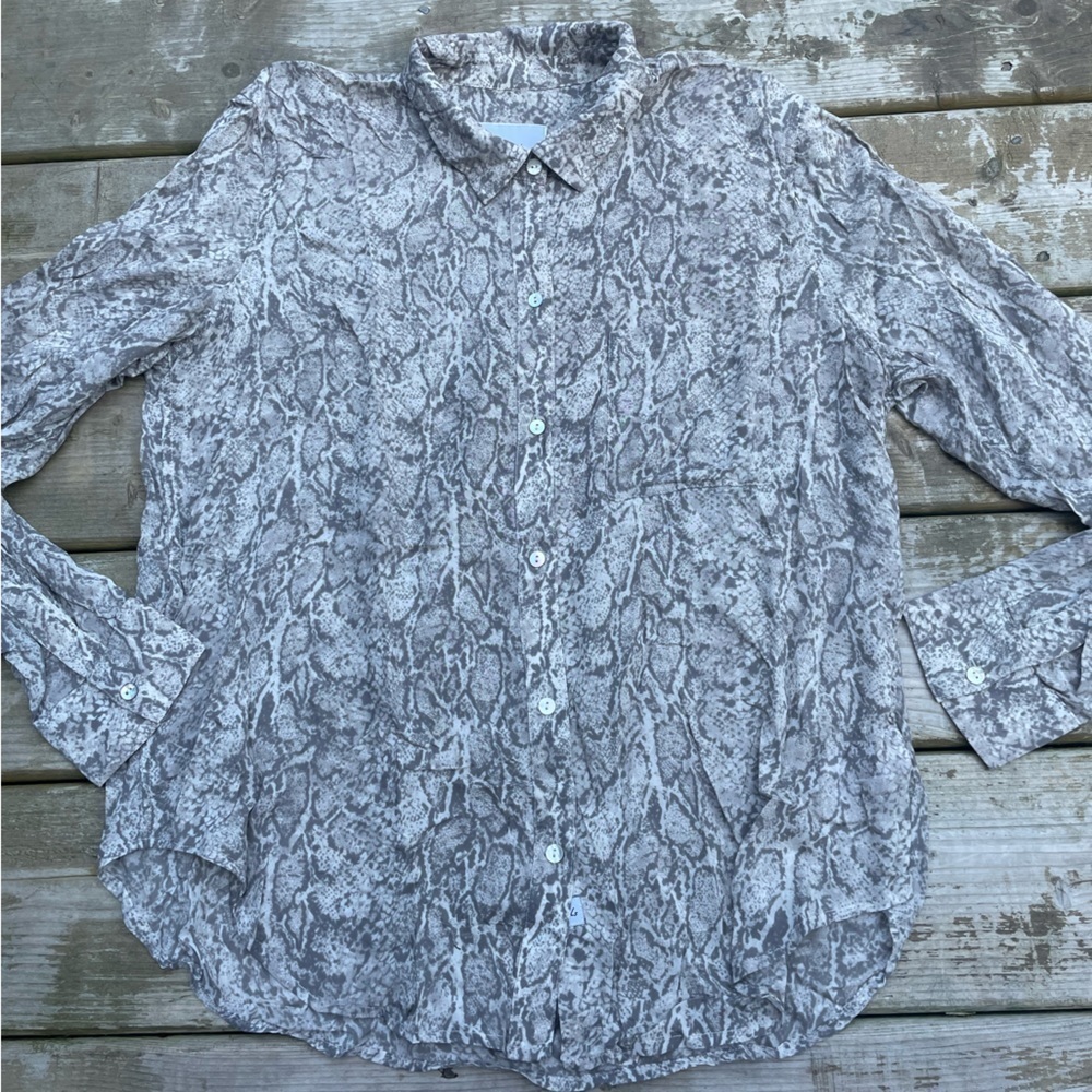 RAILS rayon blouse snake print size S